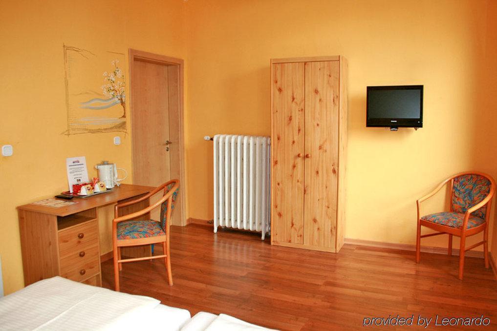 Hotel Liegeplatz 13 Kiel by Premiere Classe Exterior foto