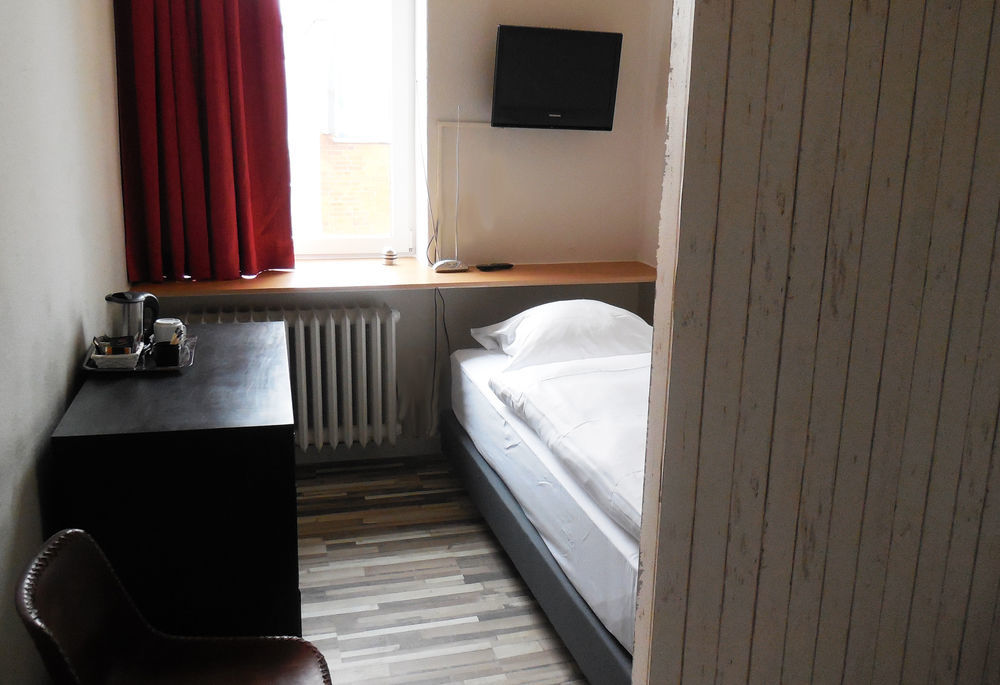 Hotel Liegeplatz 13 Kiel by Premiere Classe Exterior foto